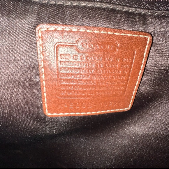 Coach Model #E06S-10228 - Picture 4 of 7